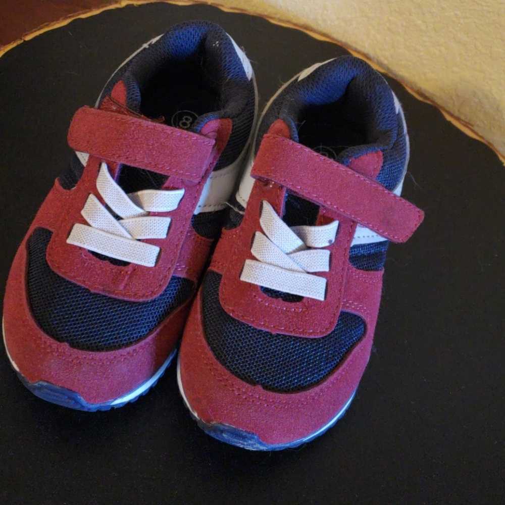 Cat & Jack toddler tennis shoes